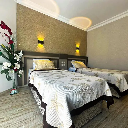 Monte Carlo Hotel